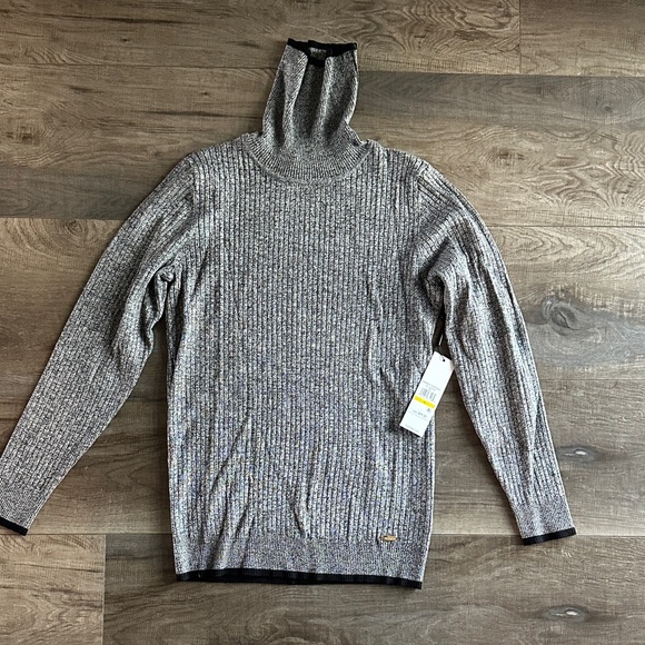 Calvin Klein Sweaters - Calvin Klein NWT Gray Turtleneck Sweater